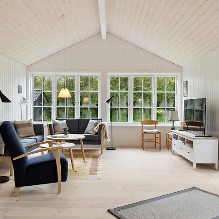 Awesome In With Wifi Holiday home