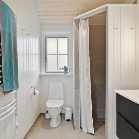 Feriehus Awesome In With Wifi *